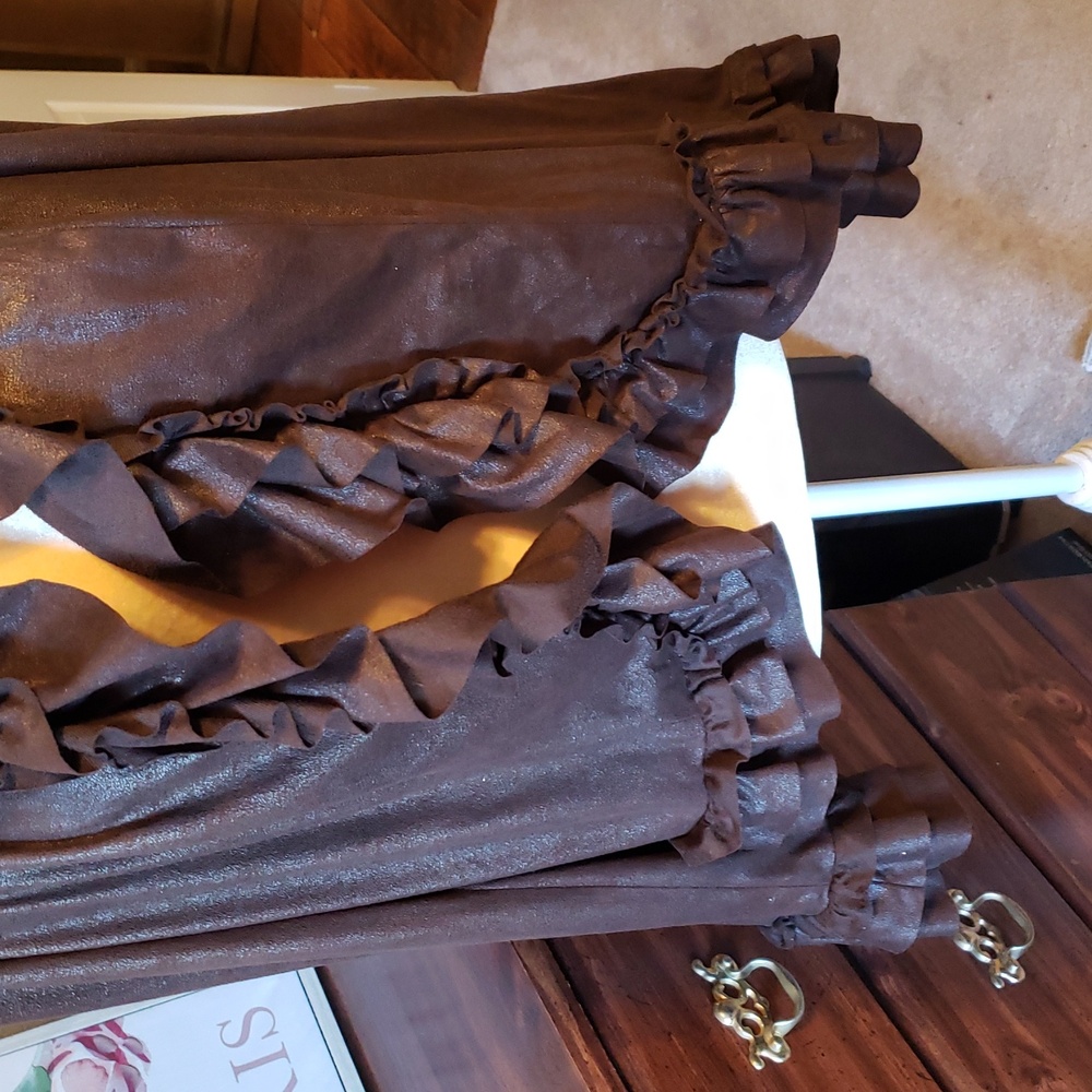 Elegant Brown Ruffled Women's Jacket - Picture 4 of 8